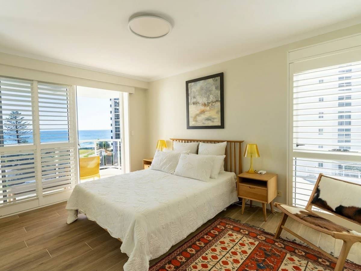 59 Pacific Street, Main Beach - Thumbnail 8