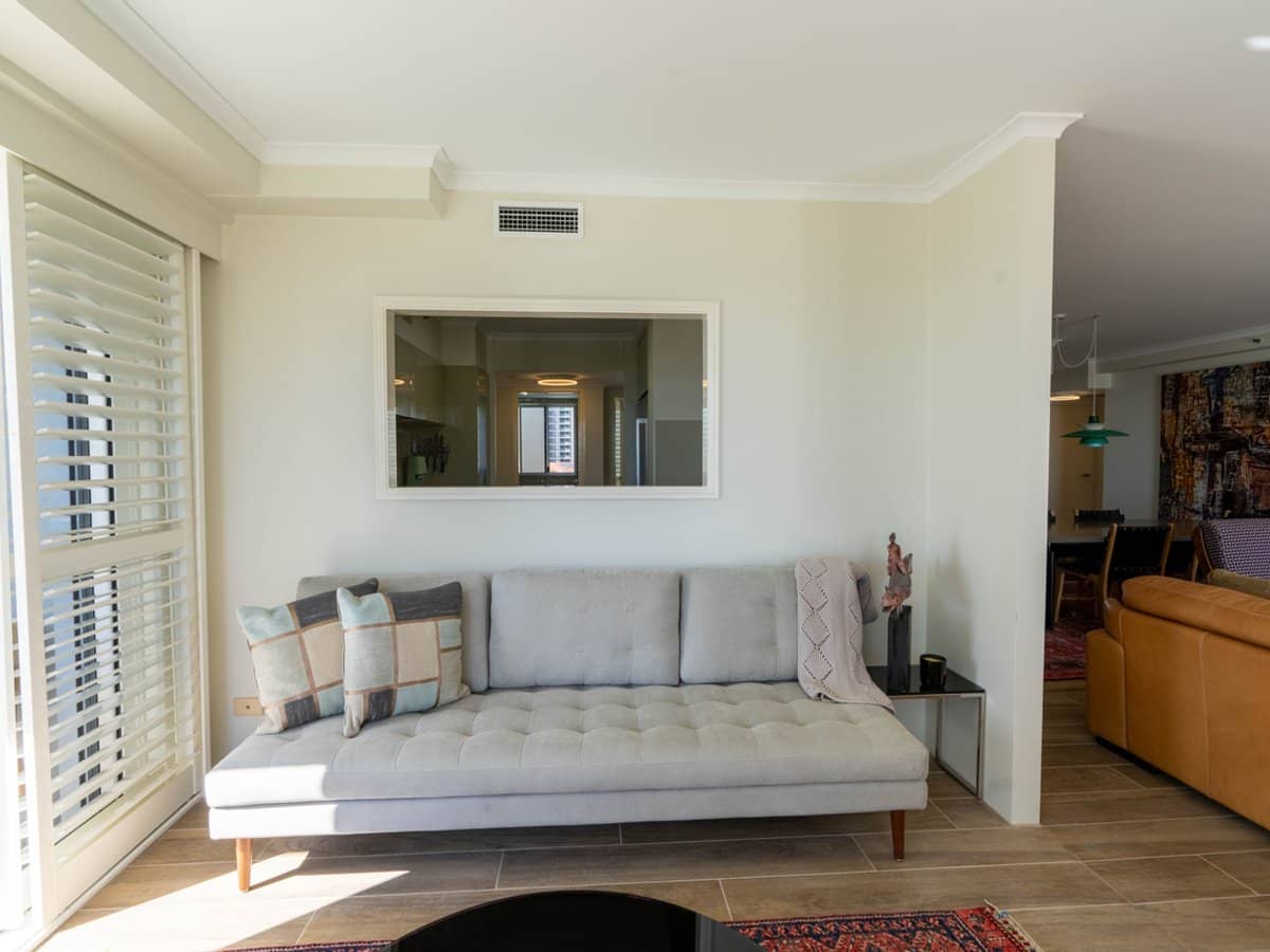 59 Pacific Street, Main Beach - Thumbnail 19