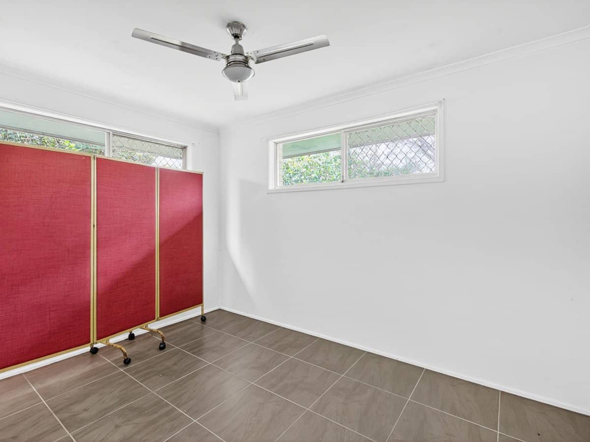 2 River Hills Road, Eagleby - Thumbnail 9