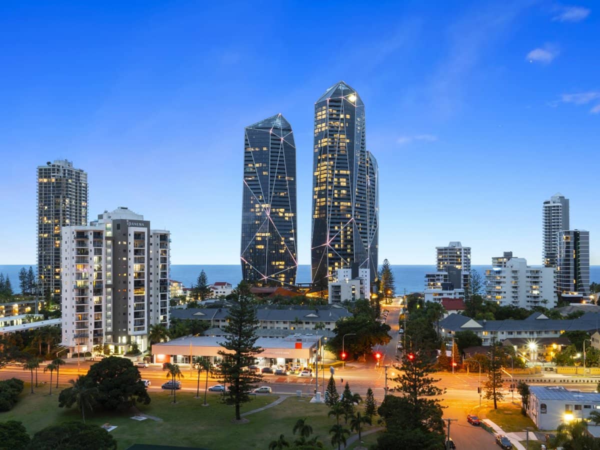 1 Cannes Avenue, SURFERS PARADISE - Thumbnail 3