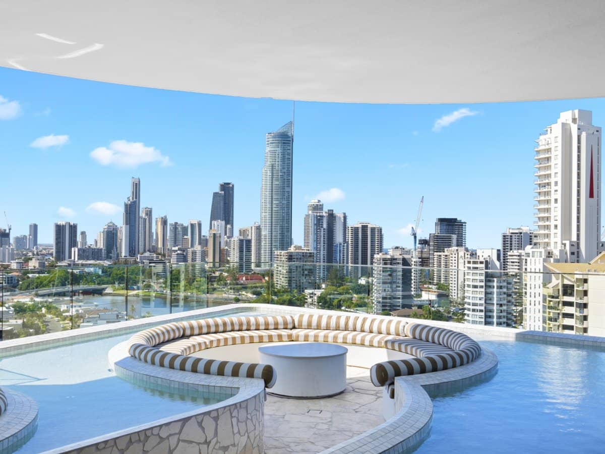 1 Cannes Avenue, SURFERS PARADISE - Thumbnail 34