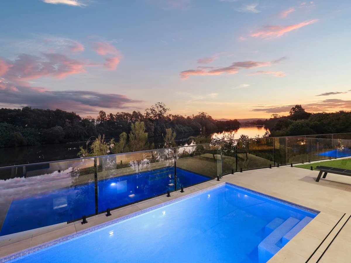 25 The Boulevarde, BENOWA - Thumbnail 32