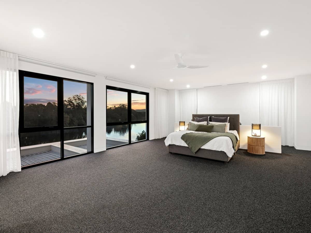 25 The Boulevarde, BENOWA - Thumbnail 24