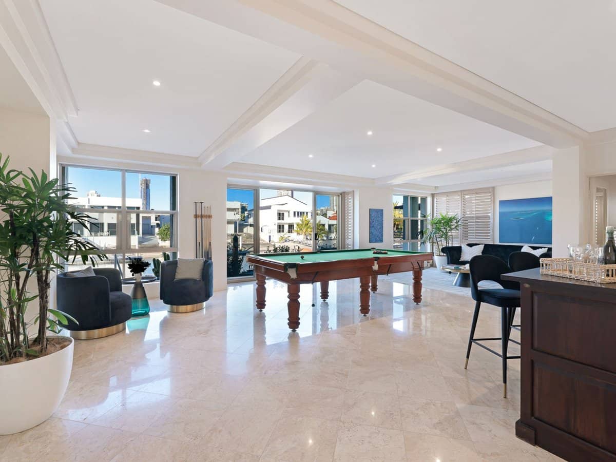 102 Commodore Drive, SURFERS PARADISE - Thumbnail 16