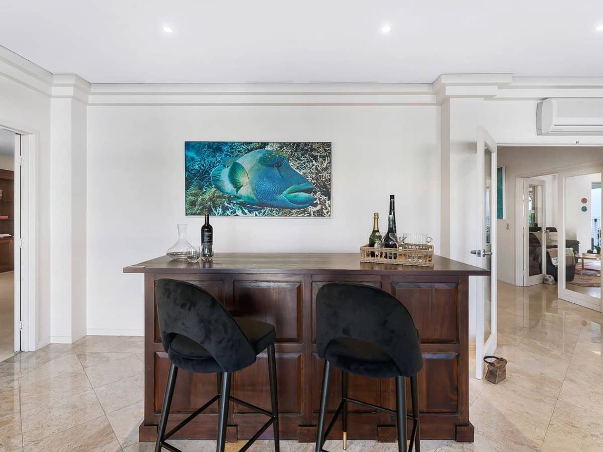 102 Commodore Drive, SURFERS PARADISE - Thumbnail 19