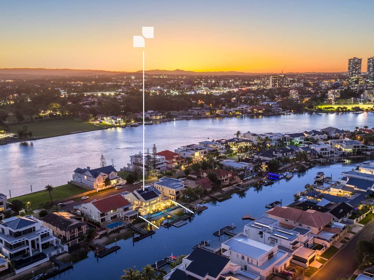 102 Commodore Drive, SURFERS PARADISE - Thumbnail 9