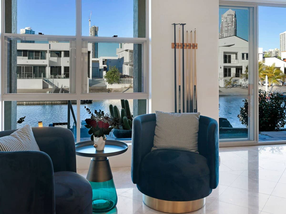 102 Commodore Drive, SURFERS PARADISE - Thumbnail 18