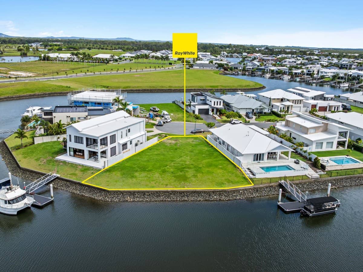 24 Frangipani Court, Jacobs Well - Thumbnail 1