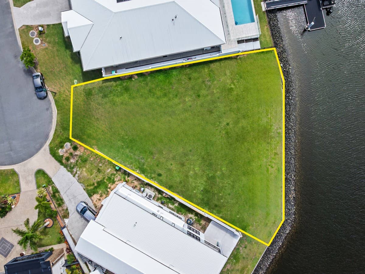 24 Frangipani Court, Jacobs Well - Thumbnail 3