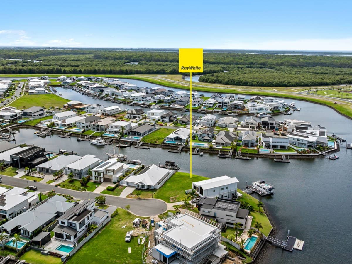 24 Frangipani Court, Jacobs Well - Thumbnail 5