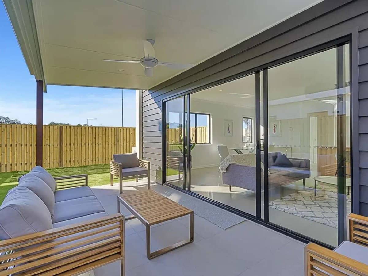 35 Sickle Avenue, Hope Island - Thumbnail 11