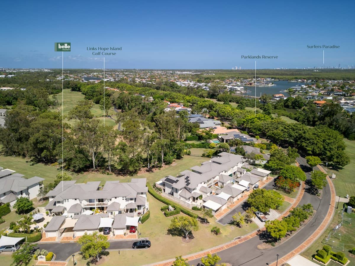 8139 Magnolia Drive West, Hope Island - Thumbnail 3