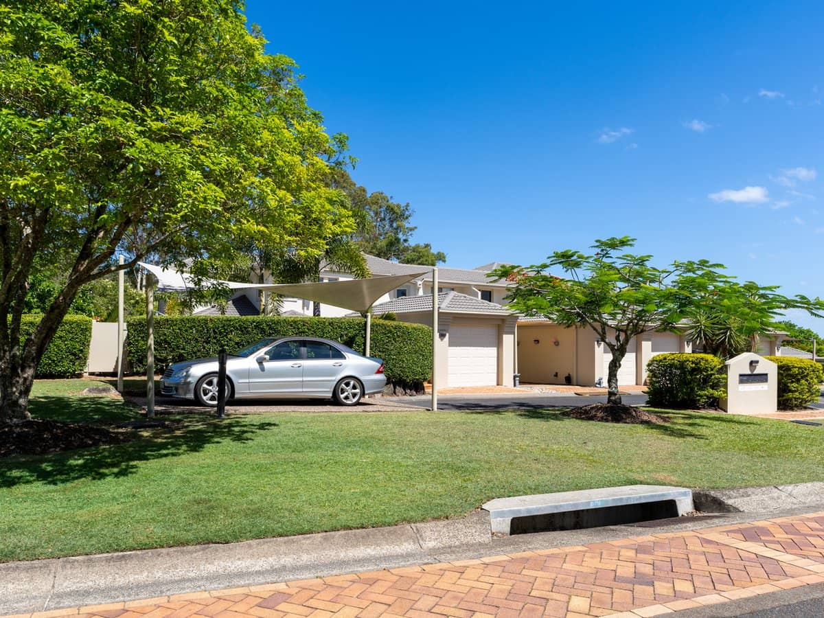 8139 Magnolia Drive West, Hope Island - Thumbnail 32