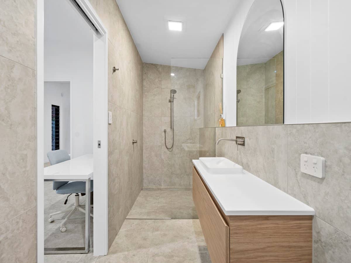 14 Bauer Street, SOUTHPORT - Thumbnail 14