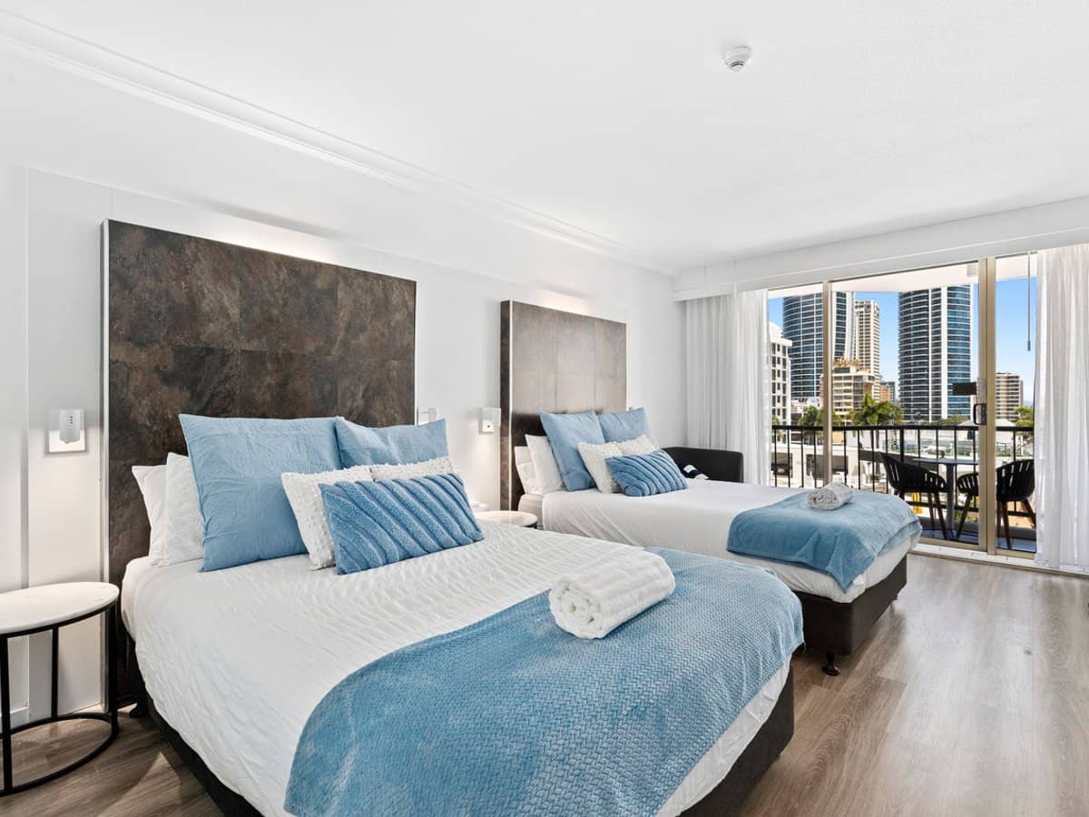 3197 Surfers Paradise Boulevard, Surfers Paradise - Thumbnail 3