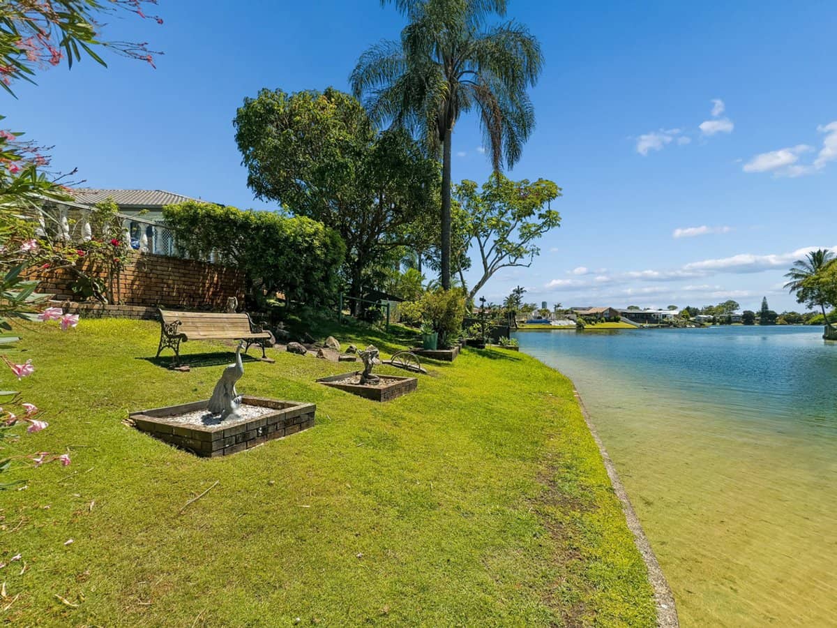 30 Peninsula Court, Mermaid Waters - Thumbnail 20