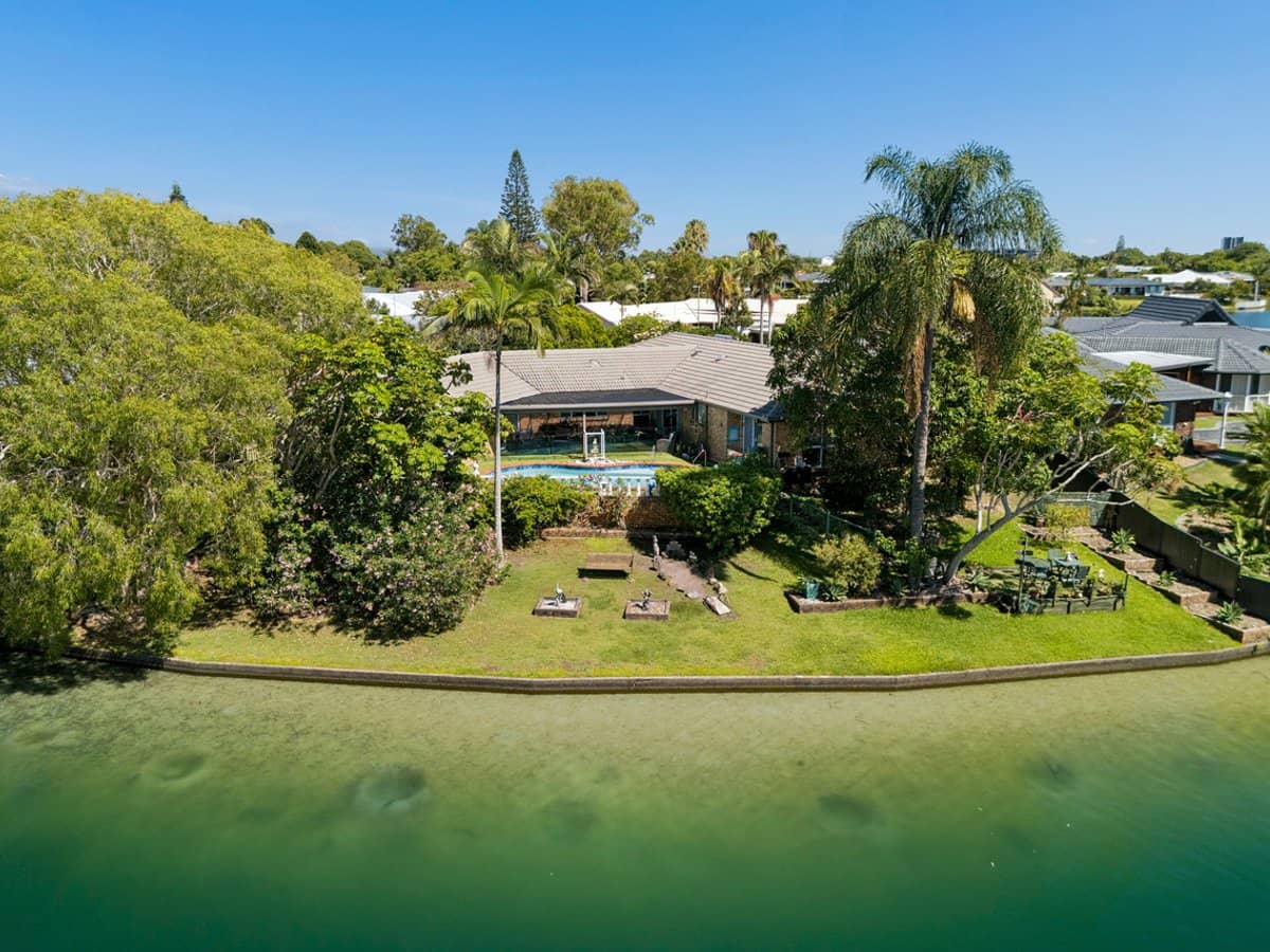 30 Peninsula Court, Mermaid Waters - Thumbnail 27
