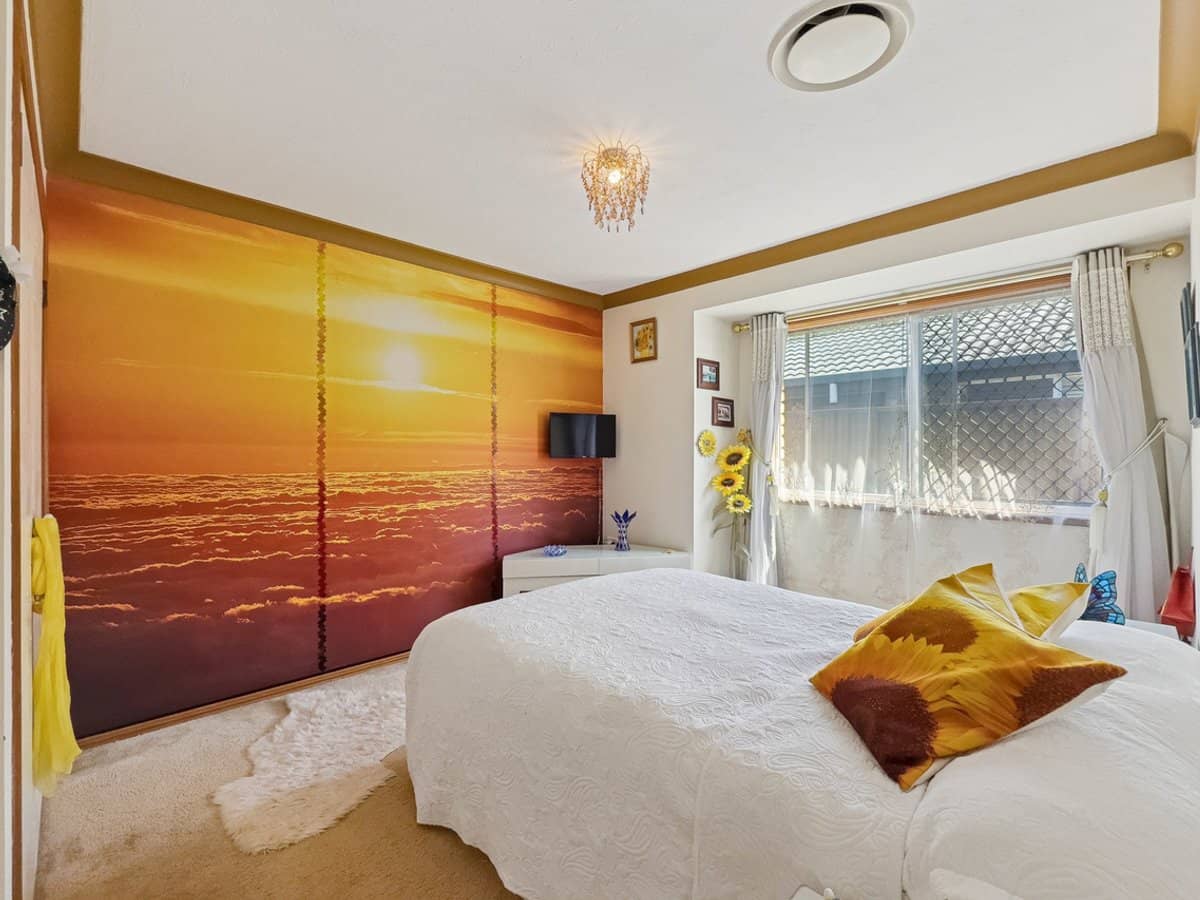 30 Peninsula Court, Mermaid Waters - Thumbnail 16