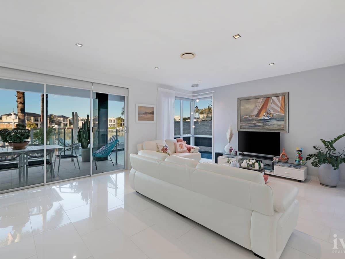 49 Royal Albert Crescent, Sovereign Islands - Thumbnail 8