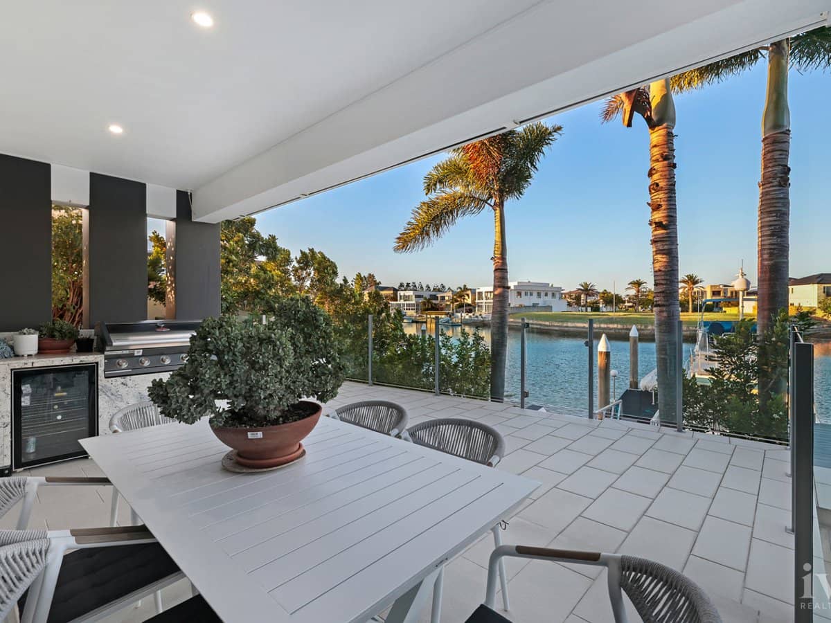 49 Royal Albert Crescent, Sovereign Islands - Thumbnail 12