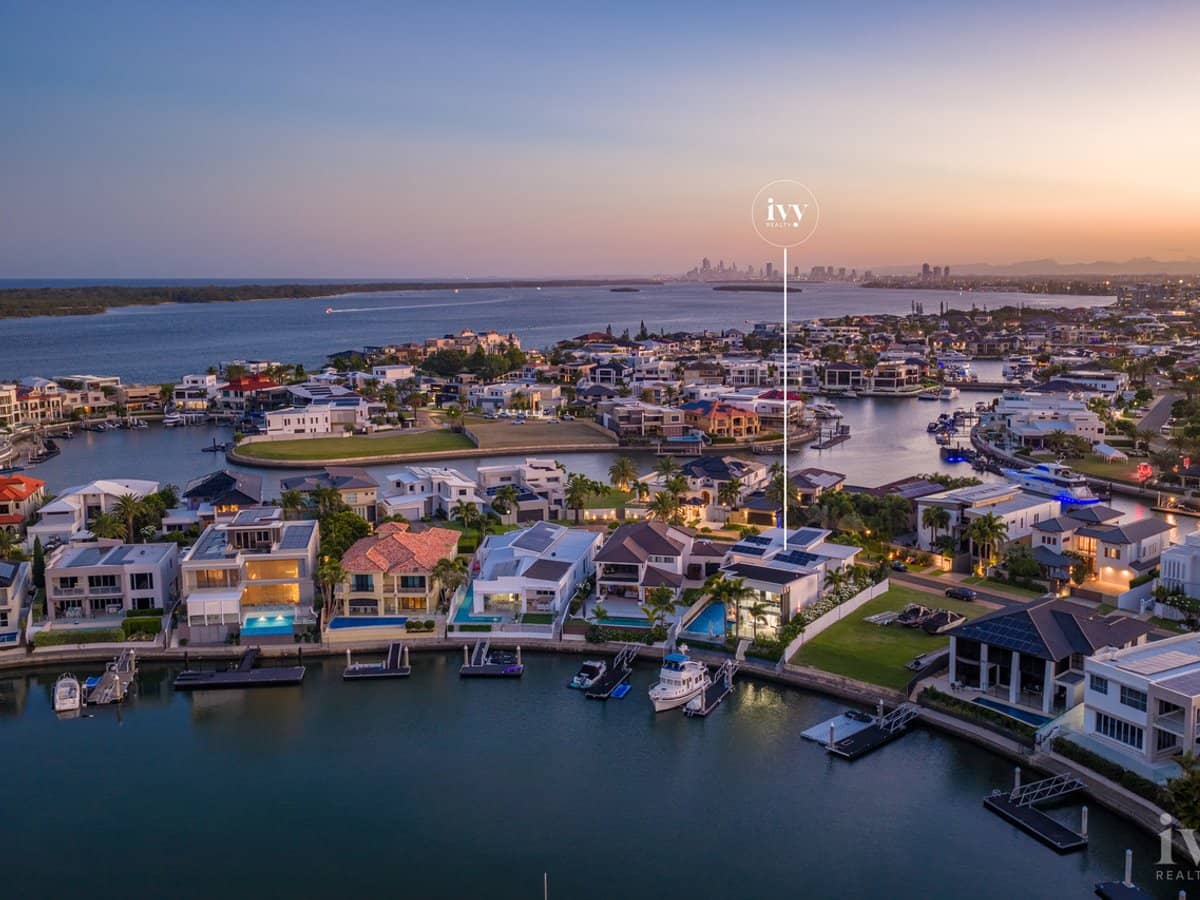 49 Royal Albert Crescent, Sovereign Islands - Thumbnail 32