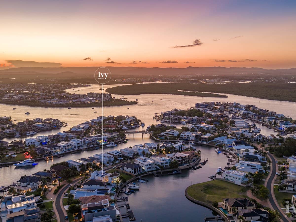 49 Royal Albert Crescent, Sovereign Islands - Thumbnail 33