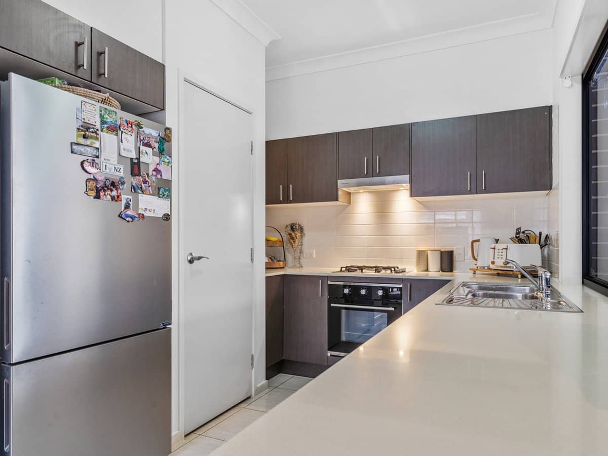 18 Rhone Drive, HOLMVIEW - Thumbnail 6