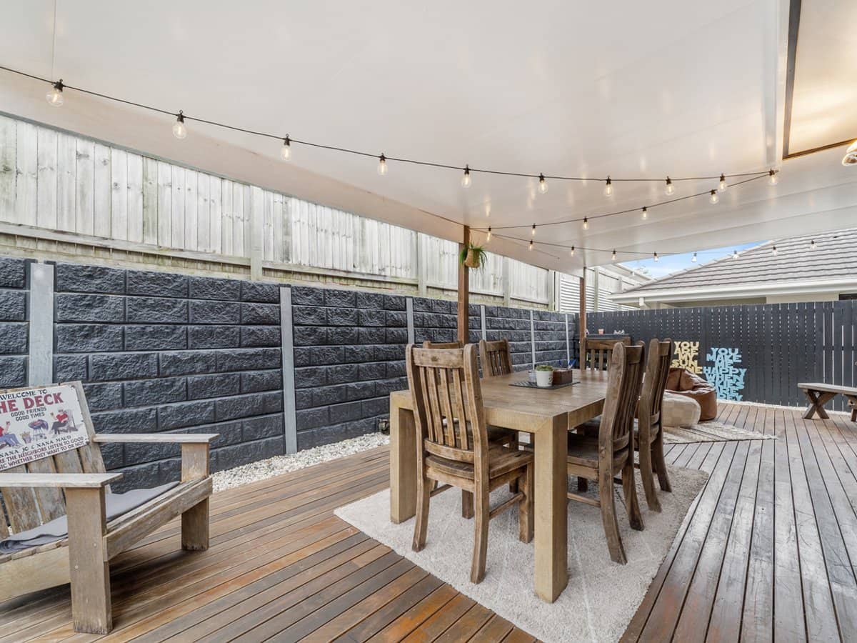 18 Rhone Drive, HOLMVIEW - Thumbnail 8