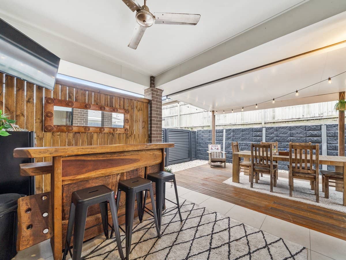 18 Rhone Drive, HOLMVIEW - Thumbnail 9