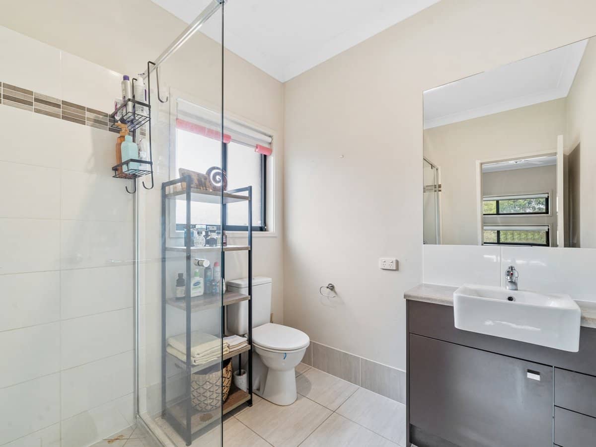 18 Rhone Drive, HOLMVIEW - Thumbnail 11