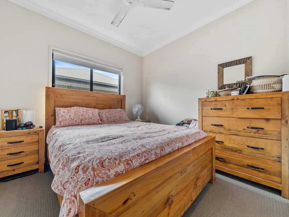 18 Rhone Drive, HOLMVIEW - Thumbnail 13