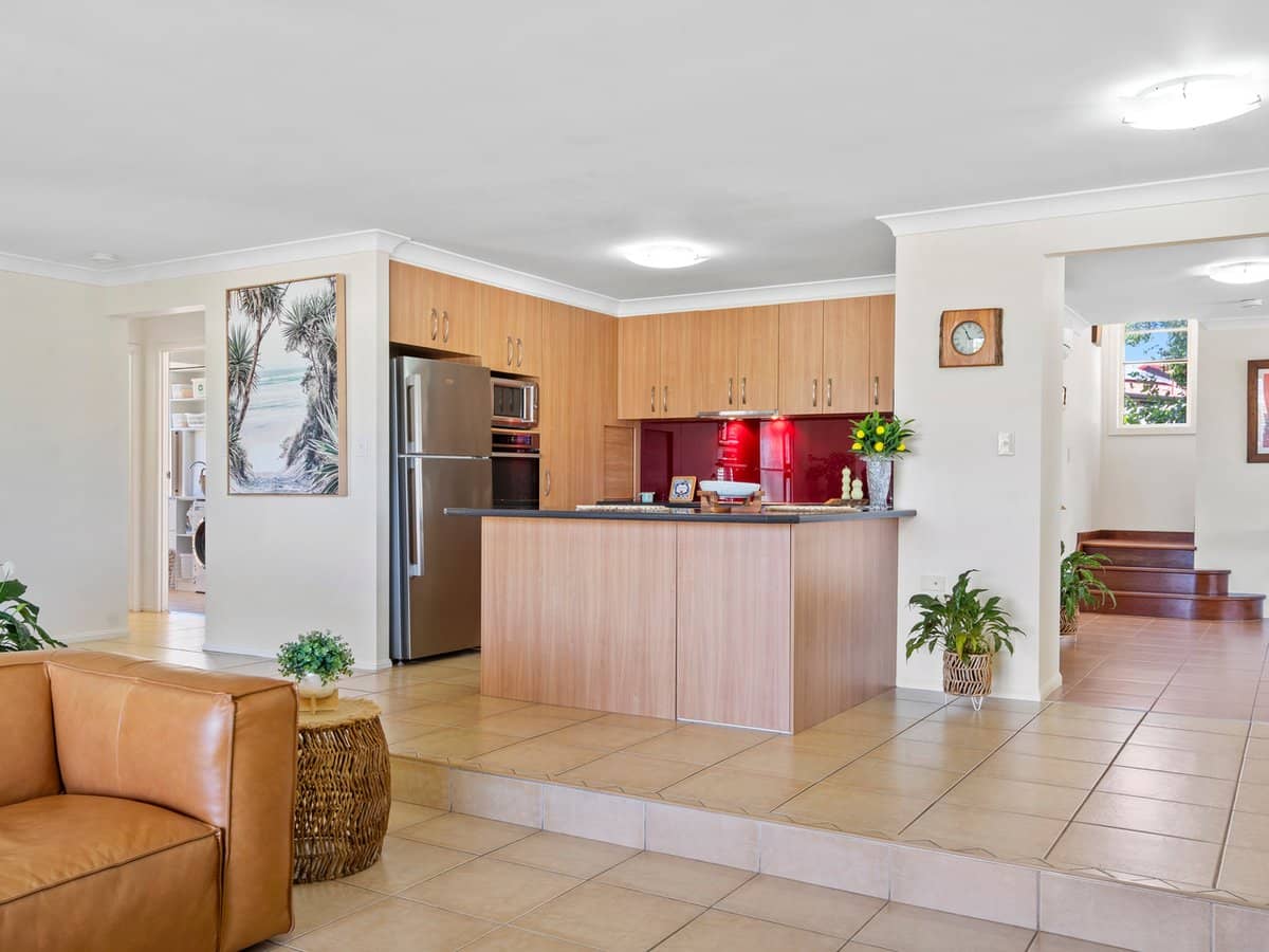 6 Goulburn Court, HELENSVALE - Thumbnail 10