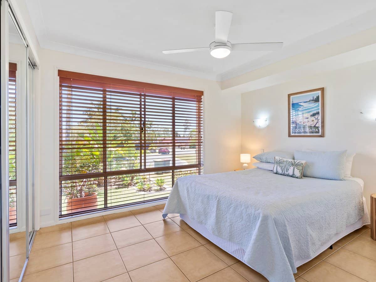 6 Goulburn Court, HELENSVALE - Thumbnail 12
