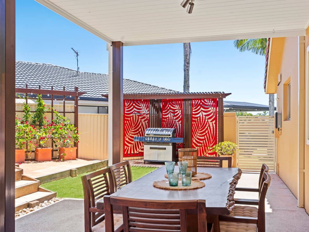 6 Goulburn Court, HELENSVALE - Thumbnail 25