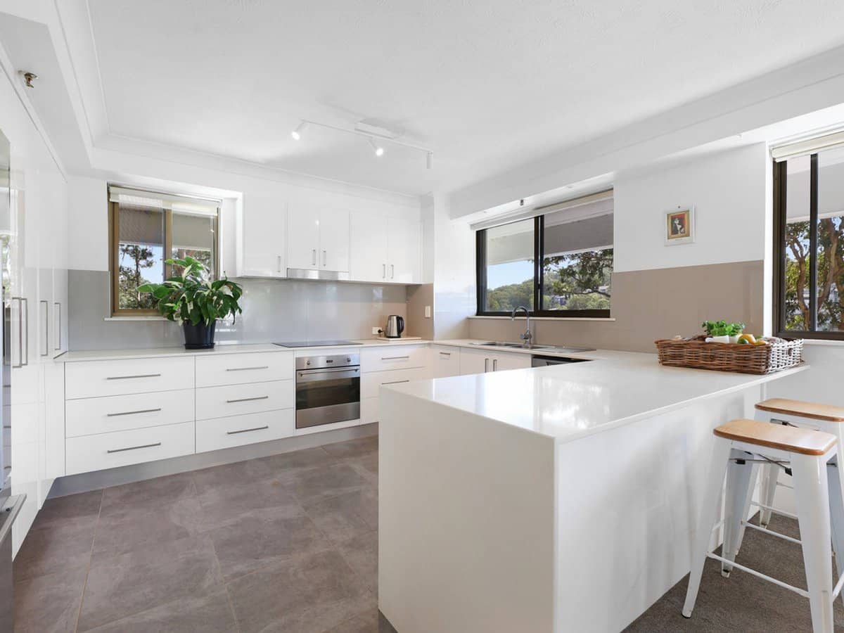 45 Hayle Street, Burleigh Heads - Thumbnail 3