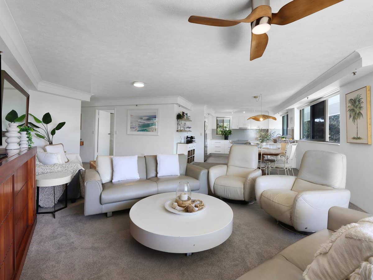 45 Hayle Street, Burleigh Heads - Thumbnail 11