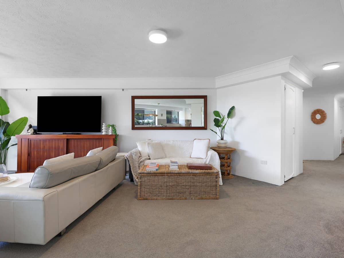 45 Hayle Street, Burleigh Heads - Thumbnail 12