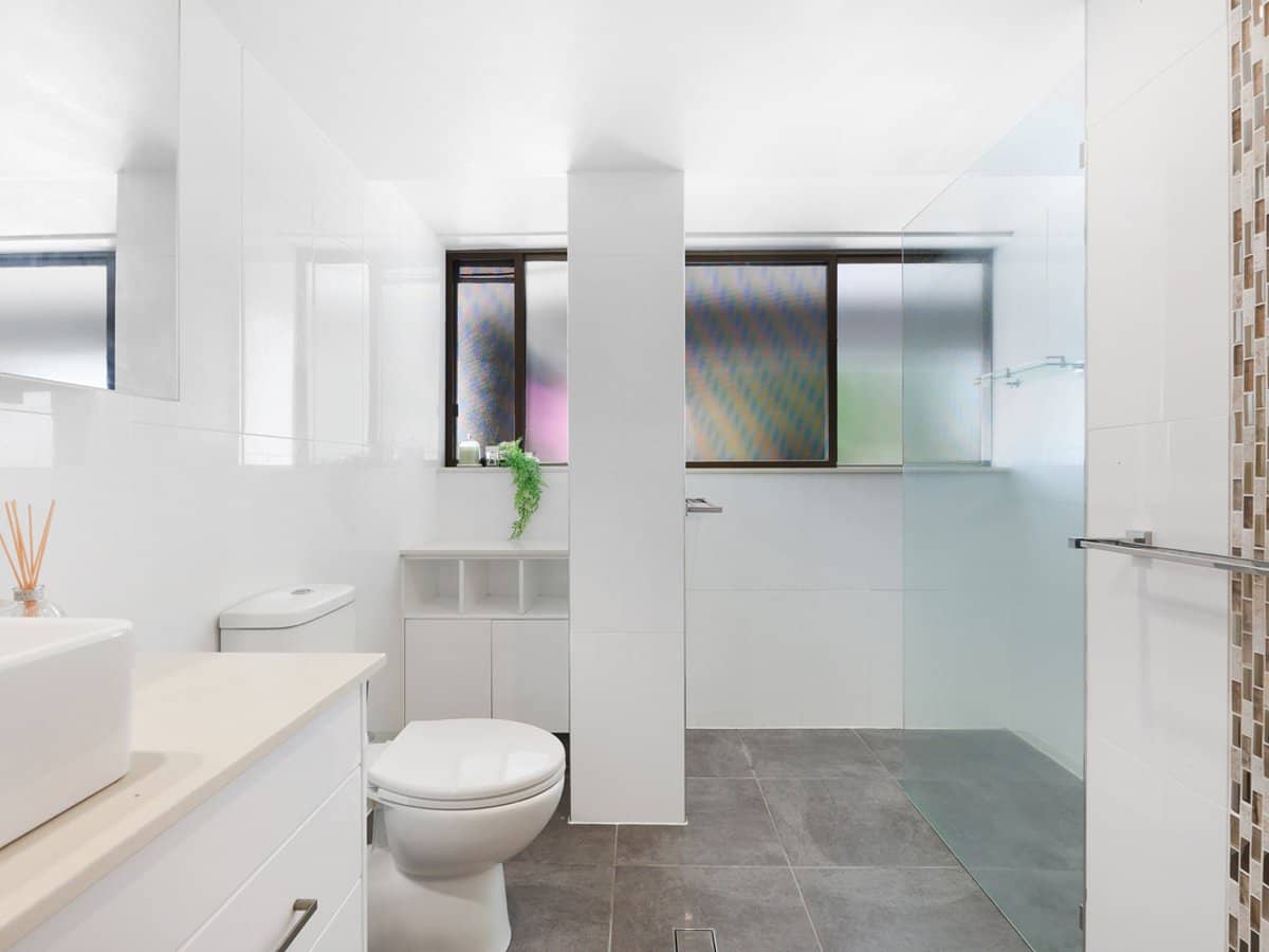 45 Hayle Street, Burleigh Heads - Thumbnail 17