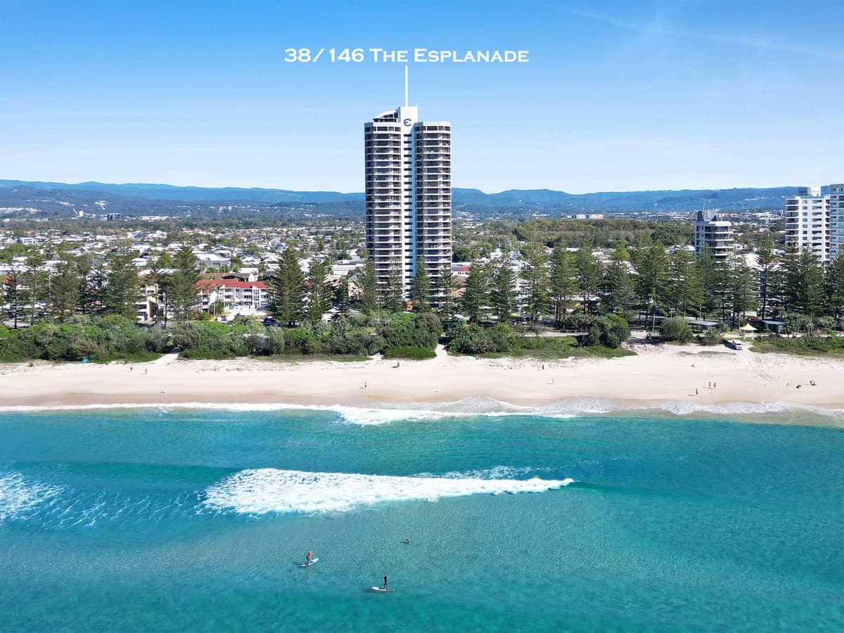 146 The Esplanade, Burleigh Heads - Thumbnail 4