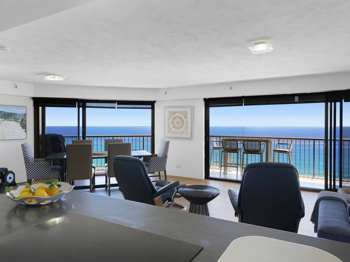 146 The Esplanade, Burleigh Heads - Thumbnail 9