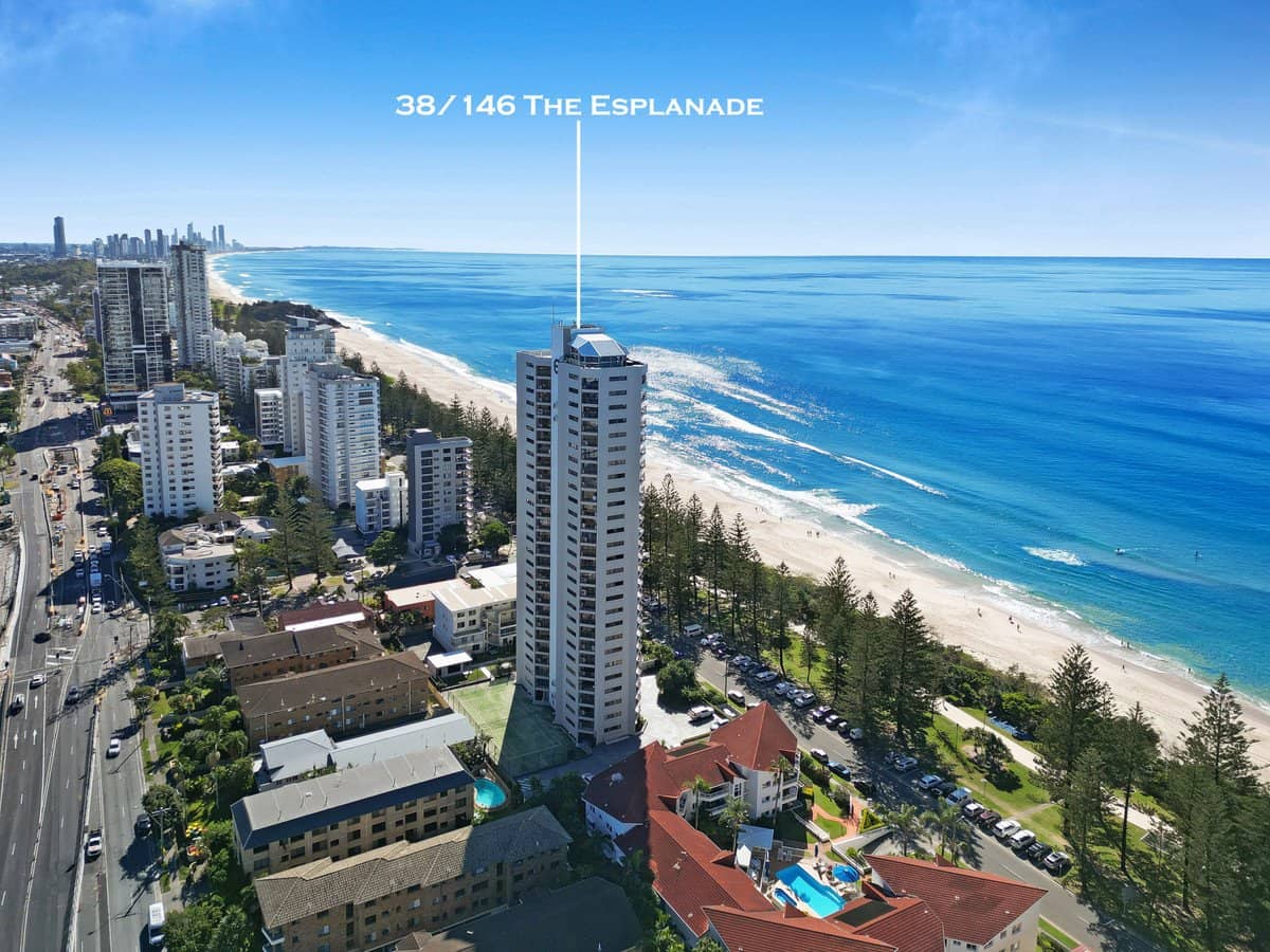 146 The Esplanade, Burleigh Heads - Thumbnail 24