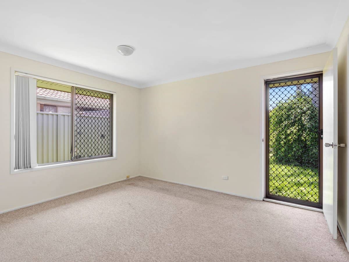 1 Burrinjuck Drive, Coombabah - Thumbnail 9