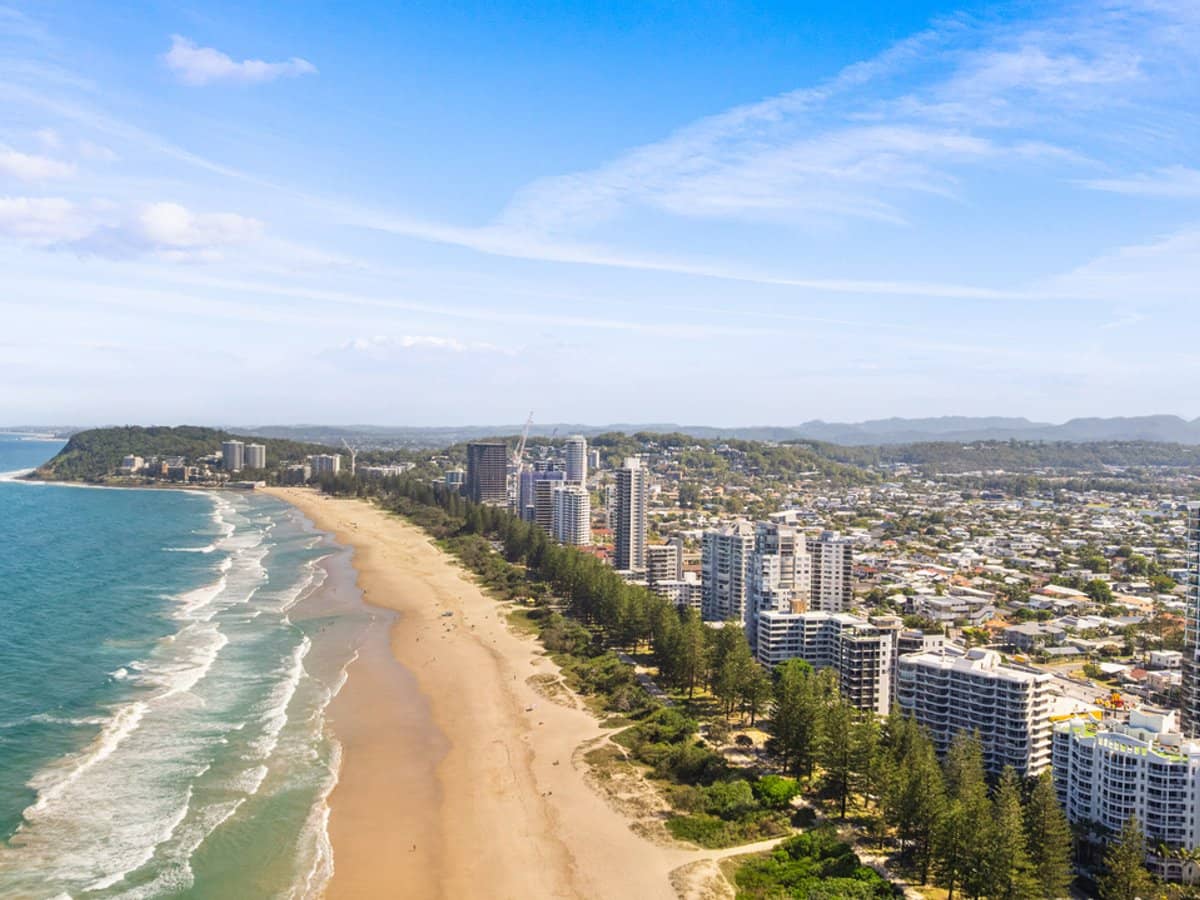 1969 Gold Coast Highway, BURLEIGH HEADS - Thumbnail 1