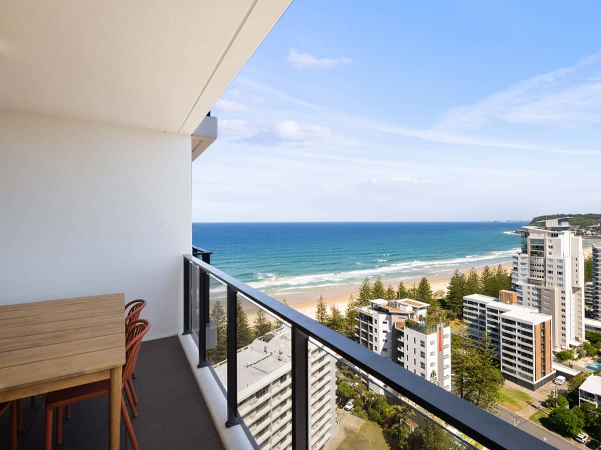 1969 Gold Coast Highway, BURLEIGH HEADS - Thumbnail 1