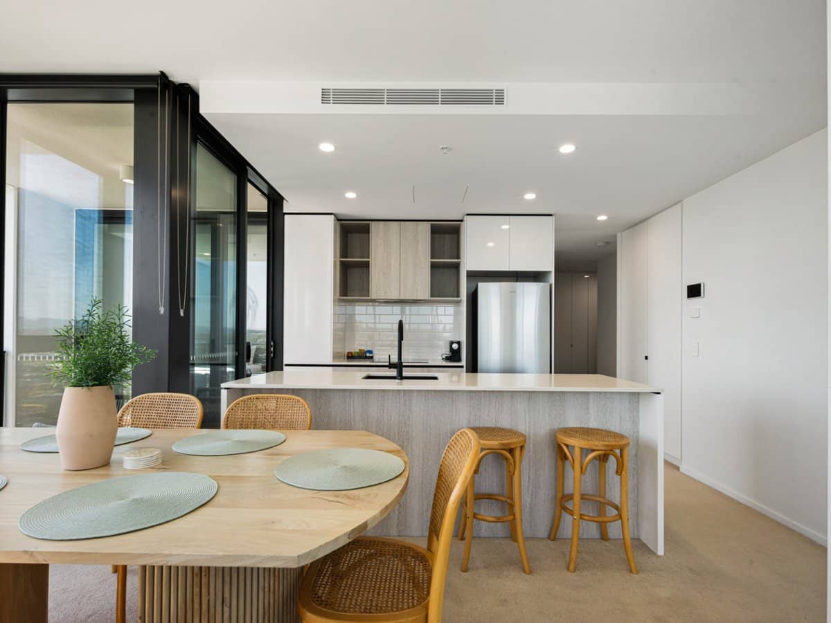 1969 Gold Coast Highway, BURLEIGH HEADS - Thumbnail 7