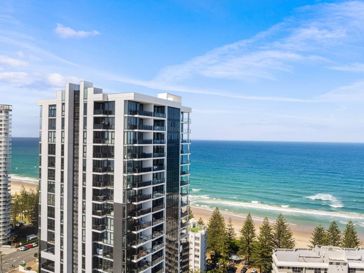 1969 Gold Coast Highway, BURLEIGH HEADS - Thumbnail 15