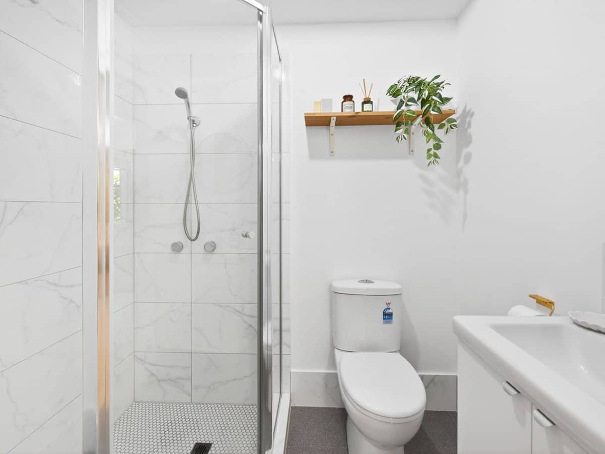 22 Peninsular Drive, Surfers Paradise - Thumbnail 6