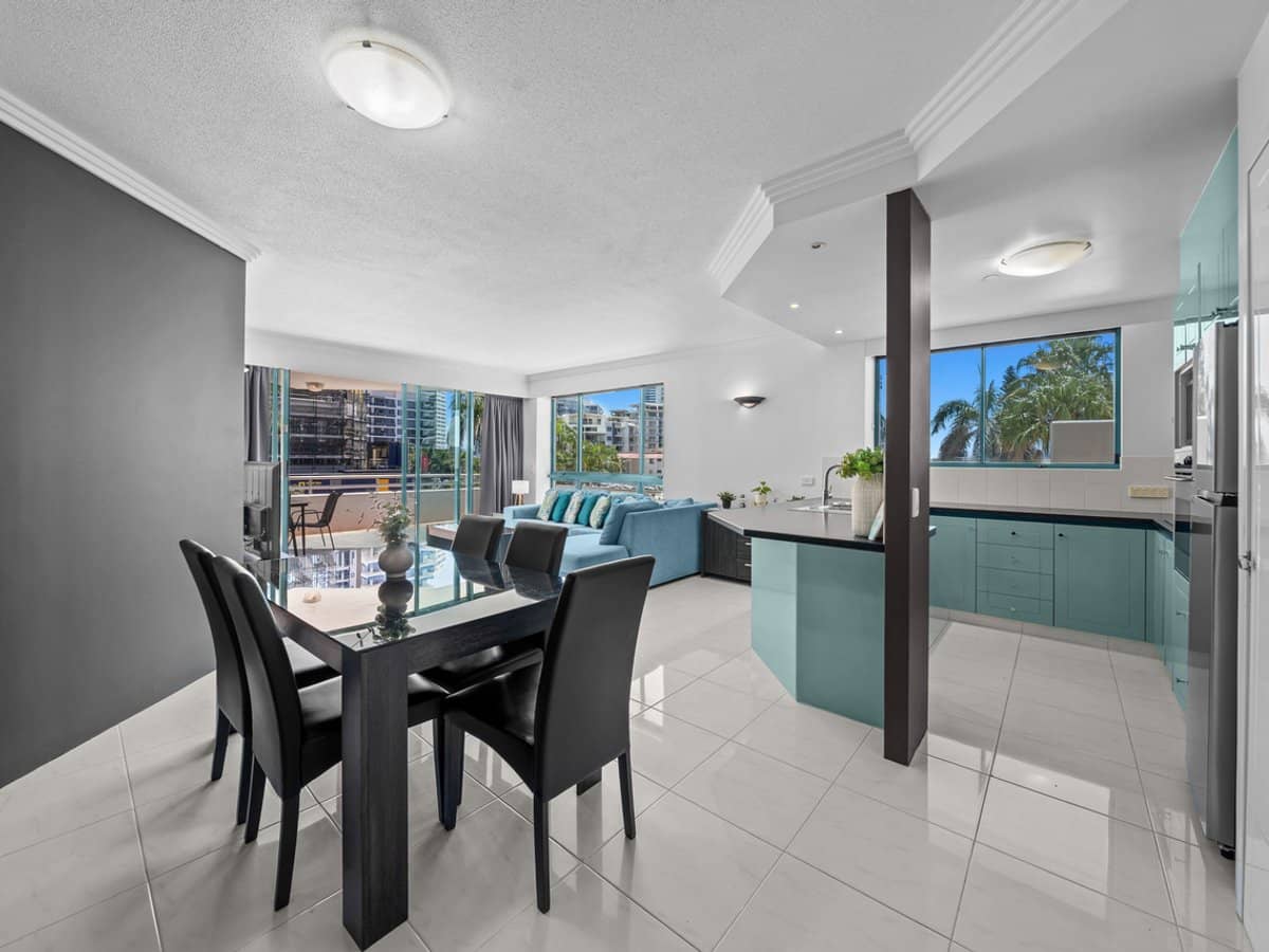 5 Palm Avenue, Surfers Paradise - Thumbnail 4