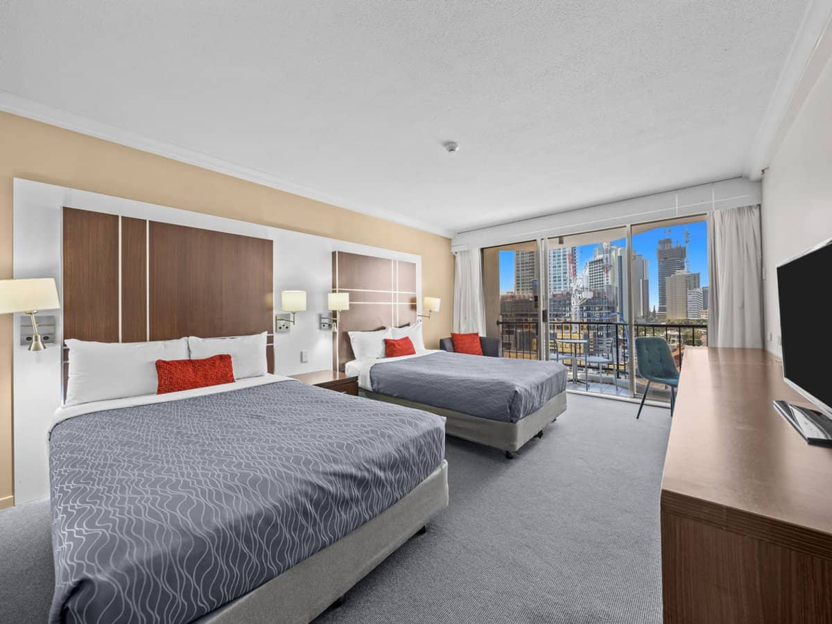 3197 Surfers Paradise Boulevard, Surfers Paradise - Thumbnail 4