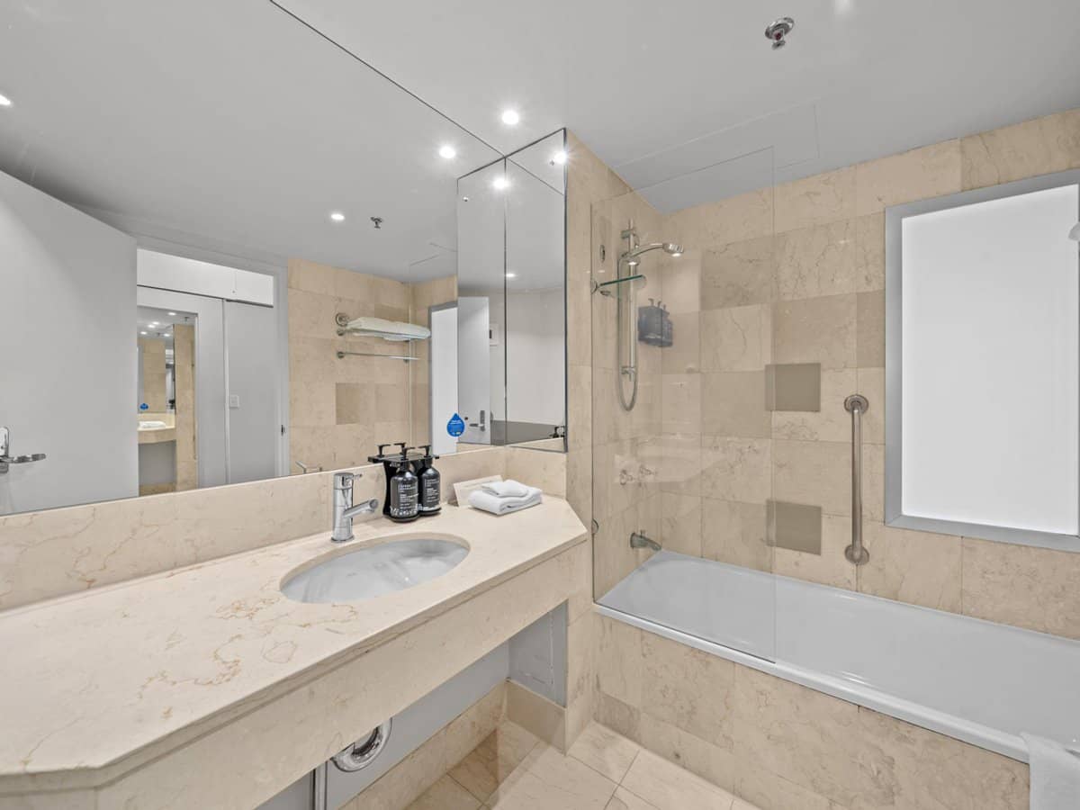 3197 Surfers Paradise Boulevard, Surfers Paradise - Thumbnail 7